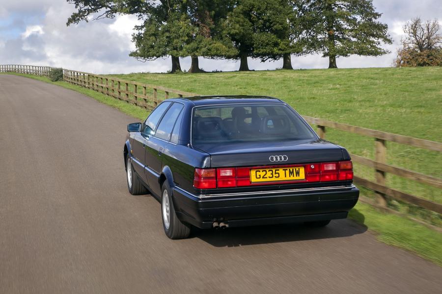  Audi V8 1988 года  (UK) (фото 5 из 9)